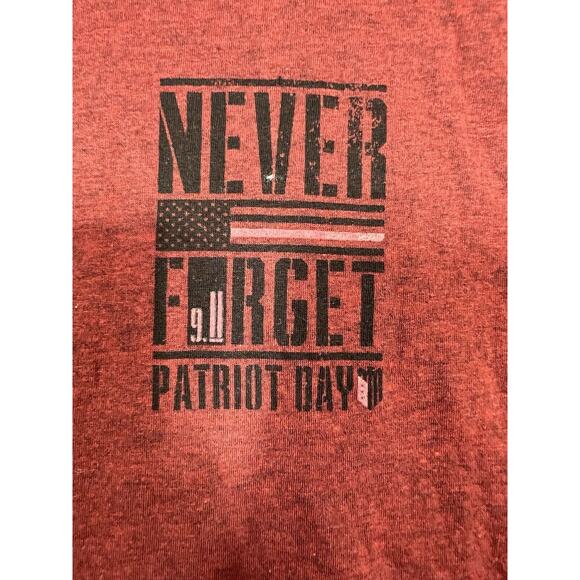 Howitzer Patriot MFG Patriot Day 9/11 Never Forget Red T-Shirt Men’s‎ Large - Picture 3 of 4